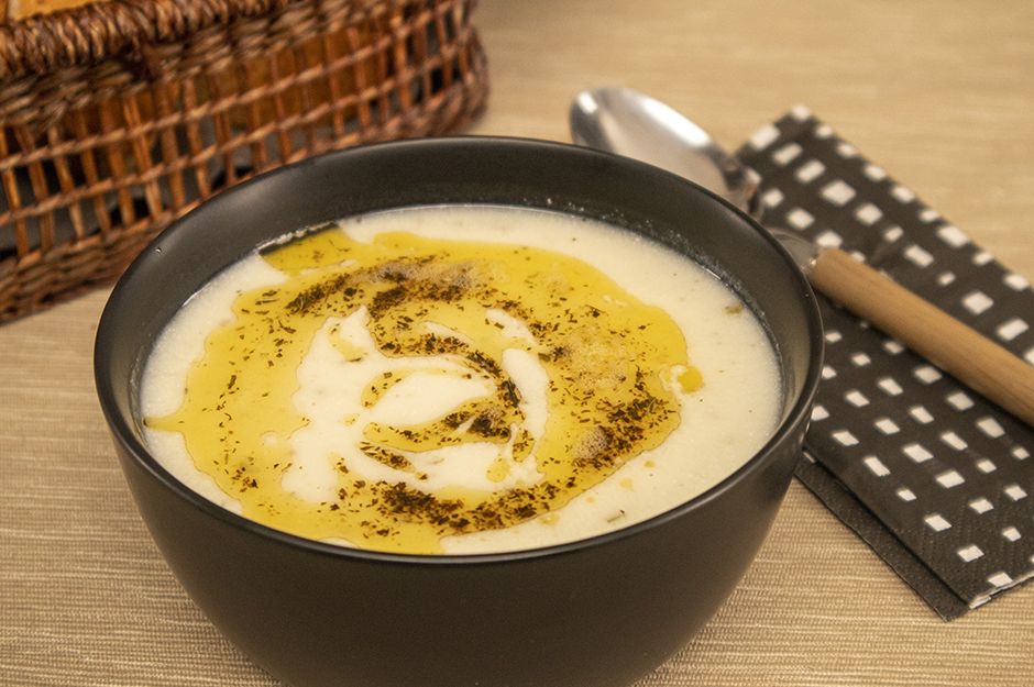 https://yemek.com/tarif/pirincli-yogurt-corbasi/ | Pirinçli Yoğurt Çorbası Tarifi